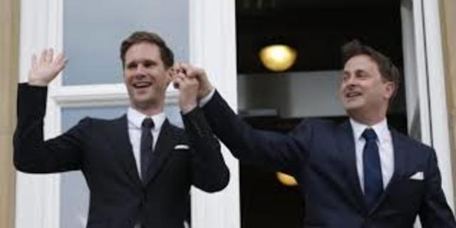 AÑO 20015, LUXEMBURGO