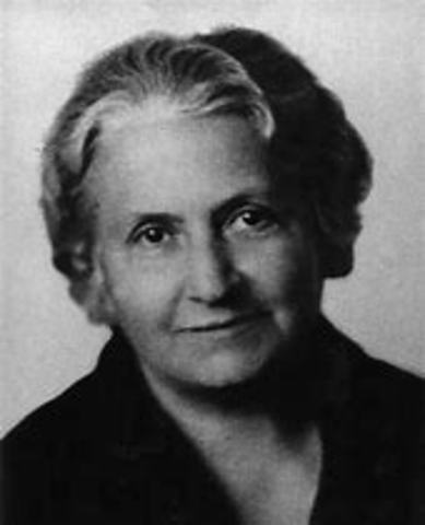 MARIA MONTESSORI
