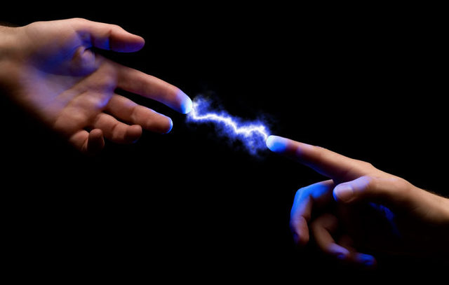 Electricidad Estatica ( Tales de Mileto):