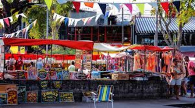 Plaza Julio Cortazar