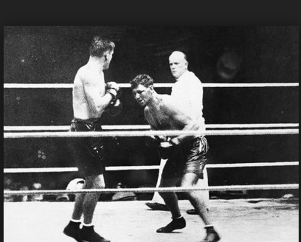 Dempsy vs. Tunney