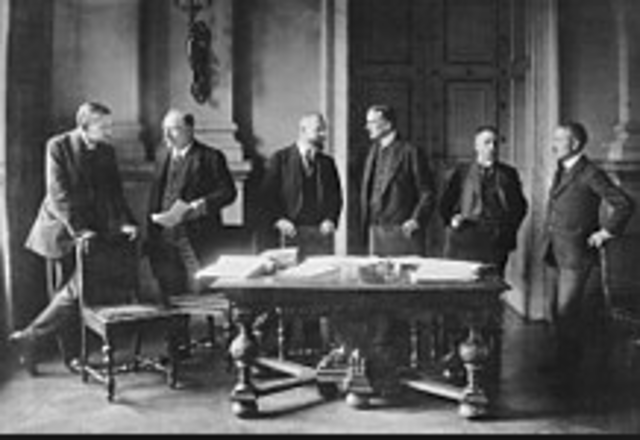 signing of the treaty of versailles