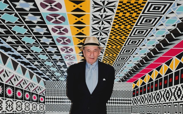 DESIGNER / Pedro Friedeberg