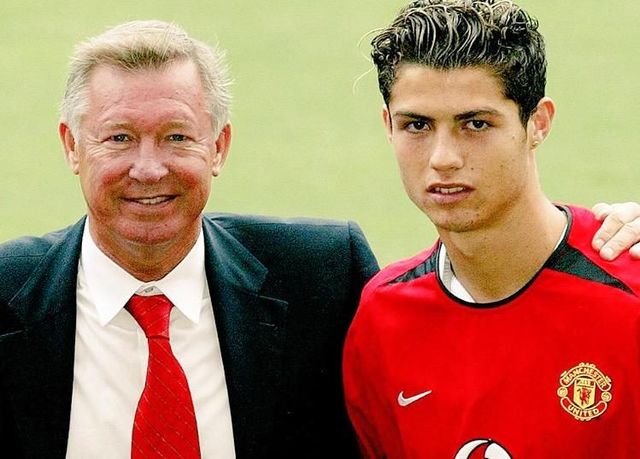 Transfer To Manchester United