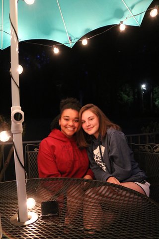 Hace nueve años que tengo un mejor amiga.