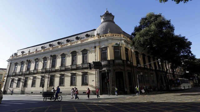 1837 - A Criação do Colégio Pedro II