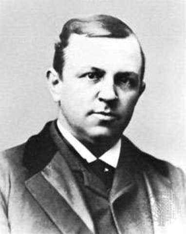 Henry Grady is on the way to the Atlanta passenger depot to catch a train to Augusta