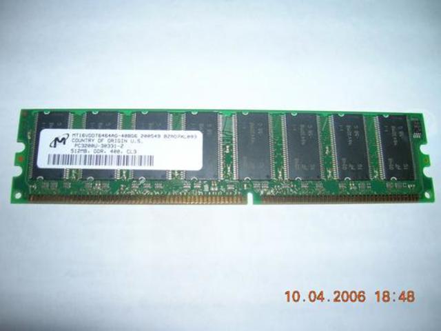 Memoria RAM en semiconductores de Silicio