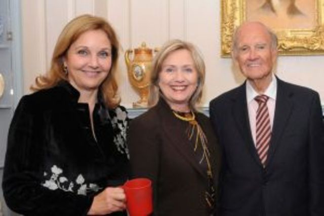 Clinton gets WFP award