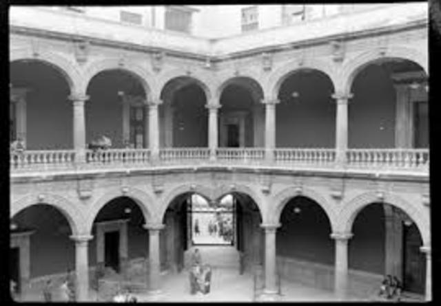 Apertura de la escuela Nacional Preparatoria