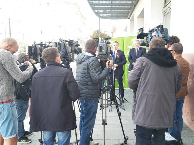 Buvár Kund Akciócsoport megalapítása