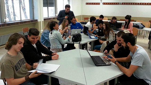 Educación primaria gratuita