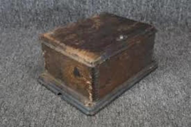 PRIMER INTERRUPTOR TELEFONICO