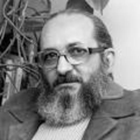 PAULO FREIRE