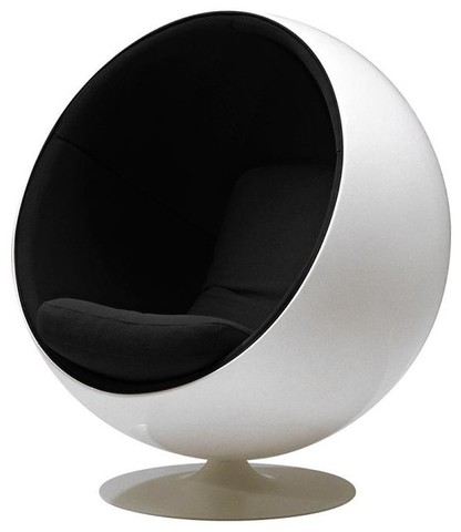 The Ball or Globe chair (1963-1965)