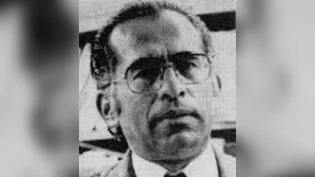 4:00 pm El presidente de la corte suprema de justicia pide que el ejercito se retire