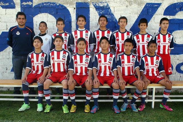 Inicio de carrera como futbolista