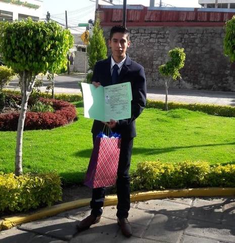 Titulo de la preparatoria :)