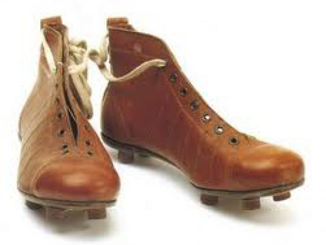 BOTAS DE FUTBOL