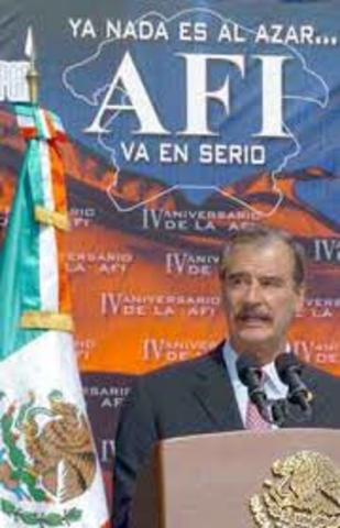 VICENTE FOX (2000-2006)