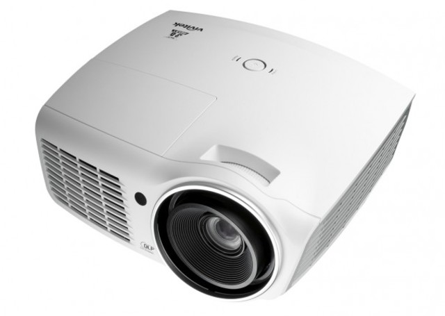 proyector versátil D863 con reproductor multitudinaria integrado