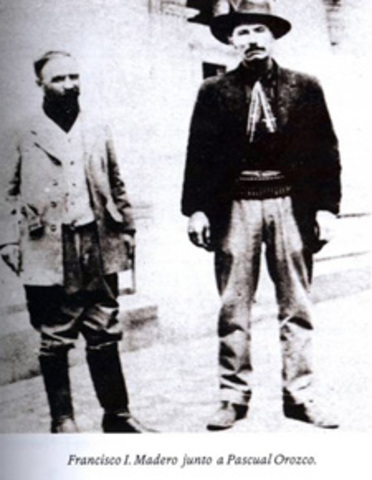 Francisco Villa y Pascual Orozco toman Ciudad Juárez.