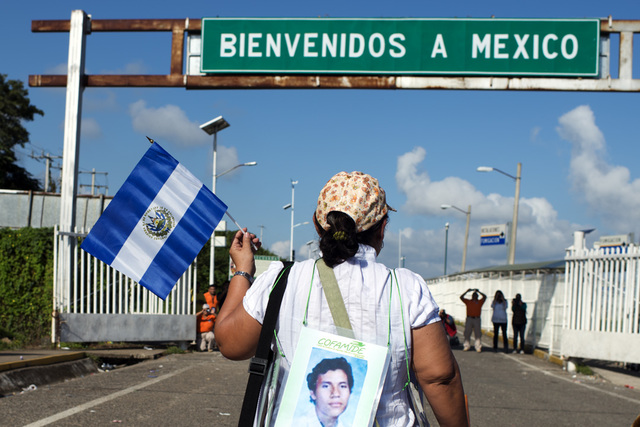 La caravana de migrantes llega a suelo mexicano