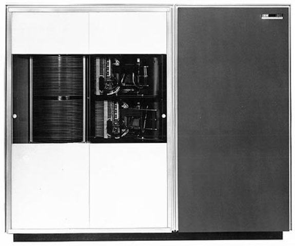 Caracteristicas del IBM 1301