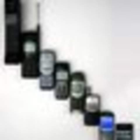 Invención del Teléfono Celular