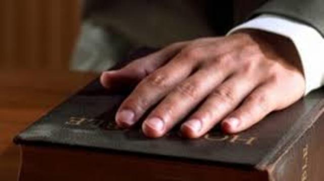 Trienio Liberal: El General Riego da un golpe de Estado (pronunciamiento) y obligan a Fernando VII a jurar la Constitución de 1812.