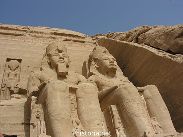 Colosos de Ramsés II