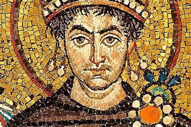 Conquista de Constantinopla por los turcos otomanos, que pone fin al Imperio bizantino (Imperio romano oriental).