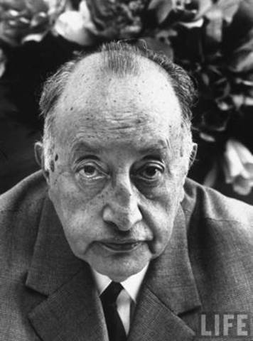 fallece Miguel Angel Asturias