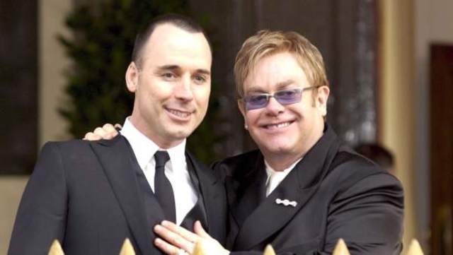 Elton John se casa con David Furnish