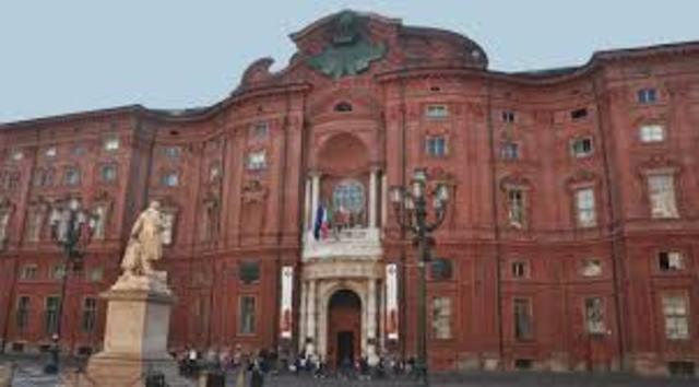 Reuniuse o primeiro parlamento italiano en turin