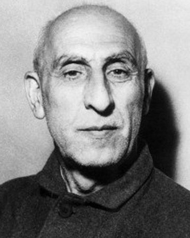 Prime Minister Mossadeq is overthrown in a coup by the British and US intelligence services. General Fazlollah Zahedi is proclaimed prime minister, and the Shah returns from temporary exile.