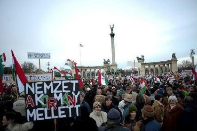 Tiltakozás a romániai falurombolás ellen