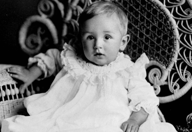 nace walter Elias disney (walt disney)