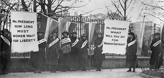 Picketing the White House