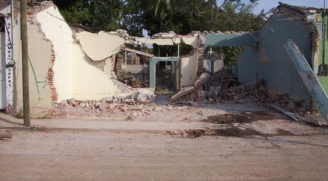 Sismo epicentro en Colima 7.8° R