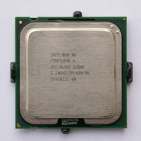 2000 Intel Pentium 4