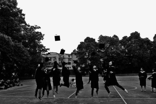 Se gradua Stan Lee de la secundaria