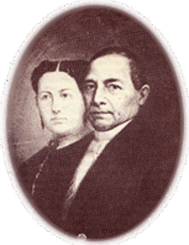 Se casa con Margarita Maza.