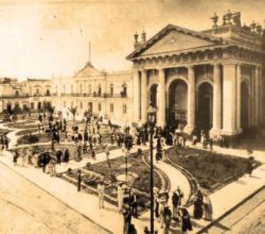 ABRE SUS PUERTAS LA REAL UNIVERSIDAD DE GUADALAJARA