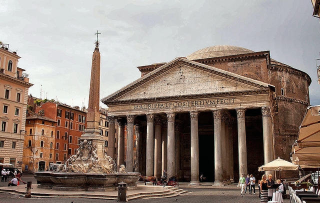 Uitbreiding van het Pantheon