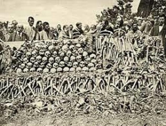 Serbia is invaded by Germany, Austria, and Bulgaria.