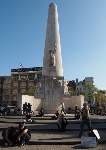 Monument op de Dam