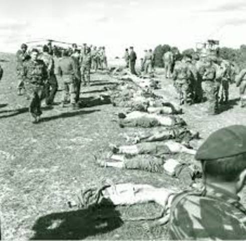 La FLN masacra a más de 12.000 argelinos