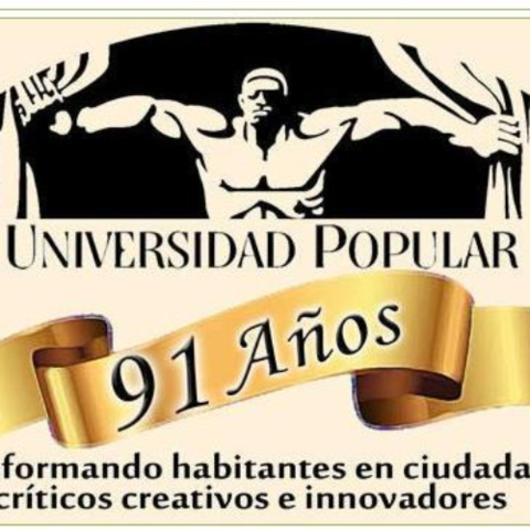 Funda la Universidad Popular .