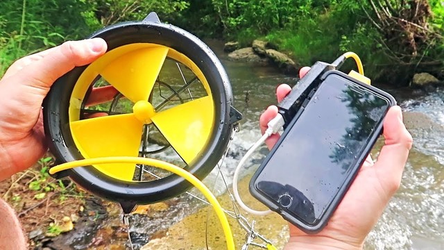 WaterLily Charger by Seaformatics Inc.